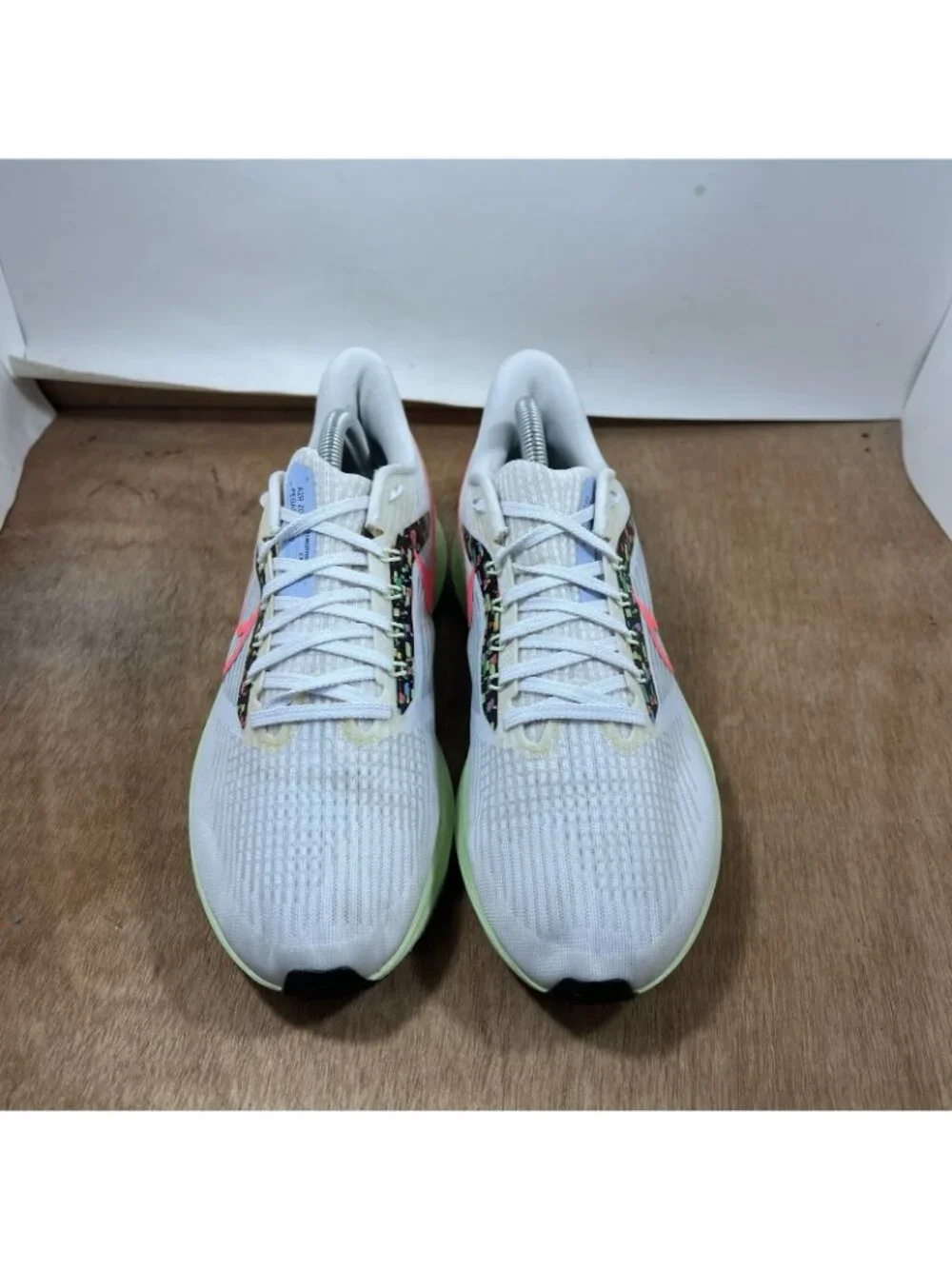 Nike Air Zoom Pegasus 39 'Confetti' FD0878-100 Women’s Size 9.5 Running Shoes